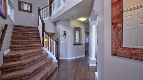 537 Douglas Glen Point Se, Calgary, AB 