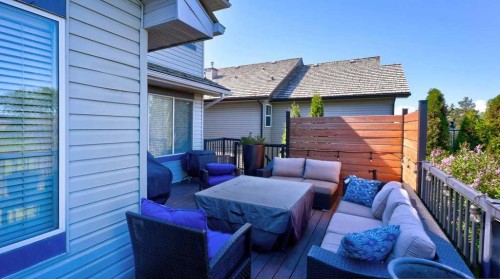 537 Douglas Glen Point Se, Calgary, AB 