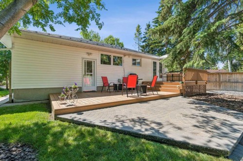 9403 Abbott Place Se, Calgary, AB 