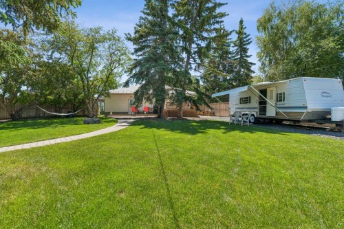 9403 Abbott Place Se, Calgary, AB 