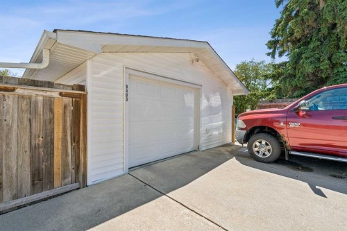 9403 Abbott Place Se, Calgary, AB 
