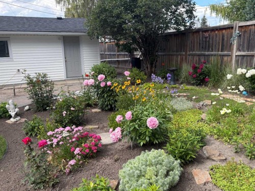 9403 Abbott Place Se, Calgary, AB - Outdoor