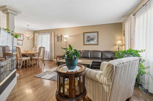 9403 Abbott Place Se, Calgary, AB 