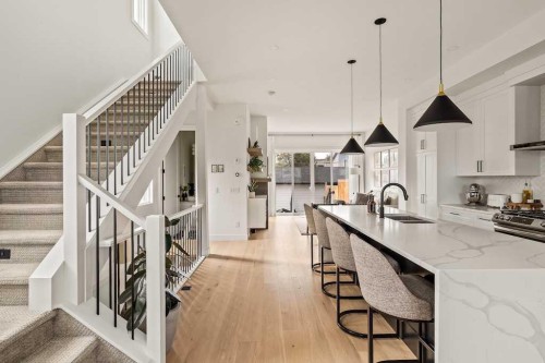 3339 41 Street Sw, Calgary, AB 