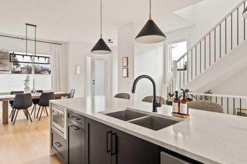 3339 41 Street Sw, Calgary, AB 