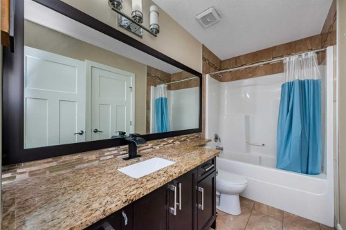 30 Saddlelake View Ne, Calgary, AB 