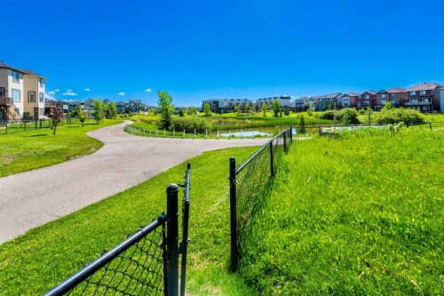 30 Saddlelake View Ne, Calgary, AB 
