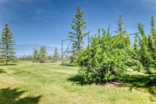 36 Woodside Close Nw, Airdrie, AB 