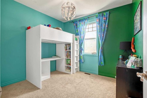 336 Butte Place, Stavely, AB - Indoor