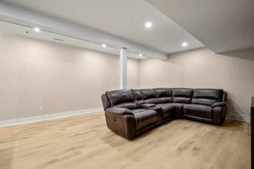 336 Butte Place, Stavely, AB - Indoor