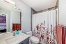 2 Chelsea Bay, Chestermere, AB 