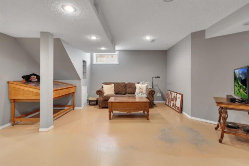 150 River Rock Place Se, Calgary, AB 