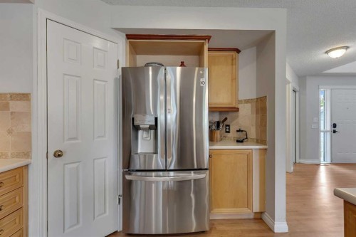 150 River Rock Place Se, Calgary, AB 