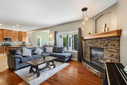 226 Springbank Place Sw, Calgary, AB 