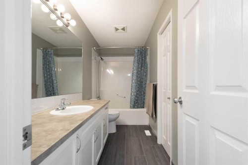 226 Springbank Place Sw, Calgary, AB 
