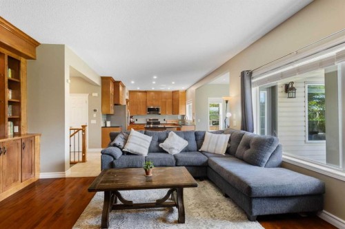 226 Springbank Place Sw, Calgary, AB 