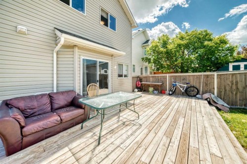205 Hidden Hills Place Nw, Calgary, AB 
