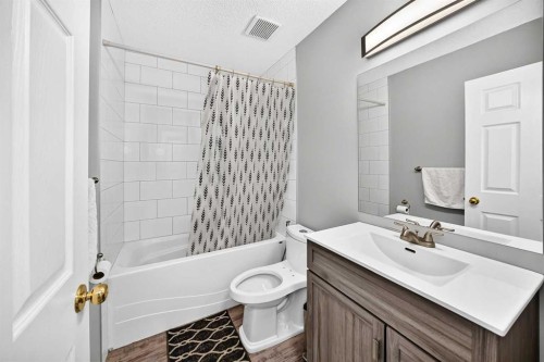 205 Hidden Hills Place Nw, Calgary, AB 
