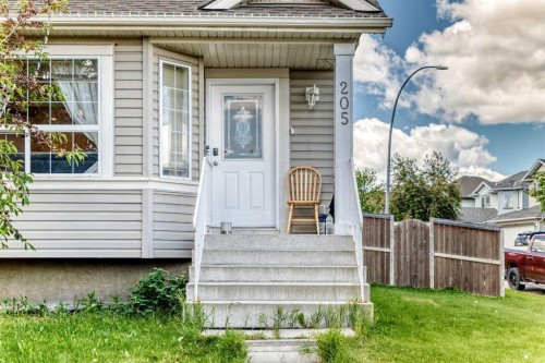 205 Hidden Hills Place Nw, Calgary, AB 