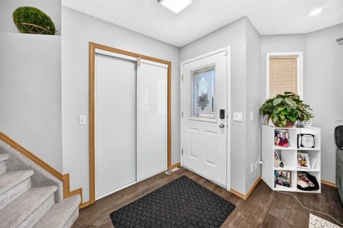 205 Hidden Hills Place Nw, Calgary, AB 