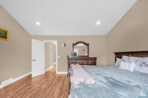 1182 Kingston Crescent Se, Airdrie, AB 