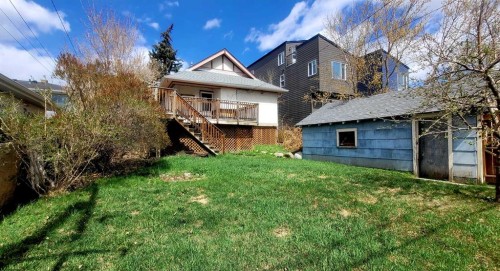 2713 9 Avenue Se, Calgary, AB 