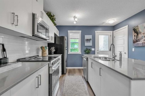 406 Cranbrook Square Se, Calgary, AB 