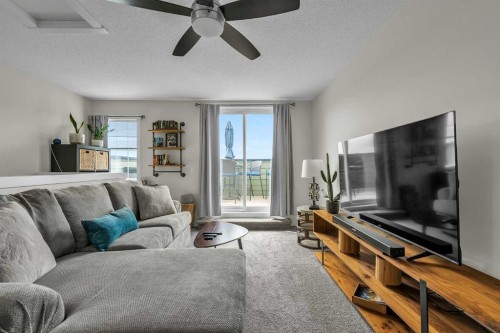 406 Cranbrook Square Se, Calgary, AB 