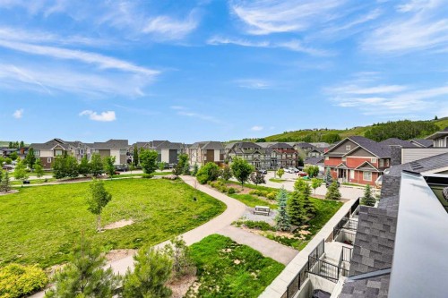 406 Cranbrook Square Se, Calgary, AB 