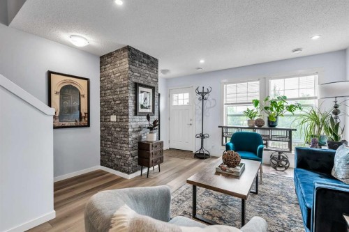 406 Cranbrook Square Se, Calgary, AB 