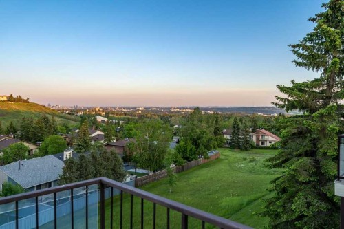 42 Edgeland Close Nw, Calgary, AB 