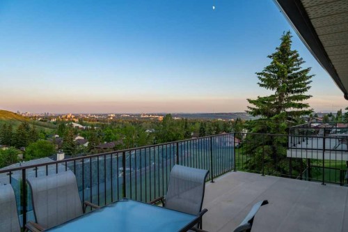 42 Edgeland Close Nw, Calgary, AB 