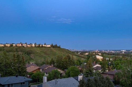 42 Edgeland Close Nw, Calgary, AB 