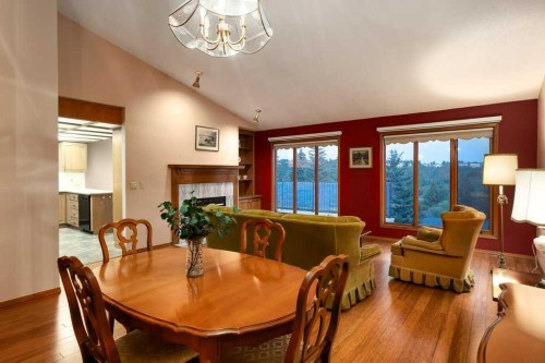 42 Edgeland Close Nw, Calgary, AB 