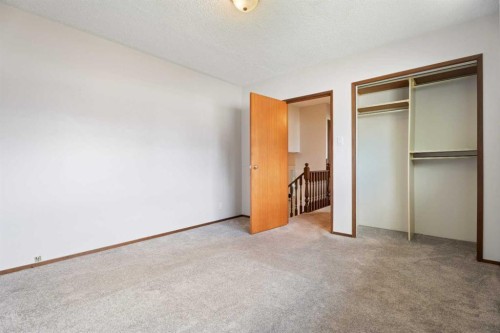 77 Winslow Crescent Sw, Calgary, AB 