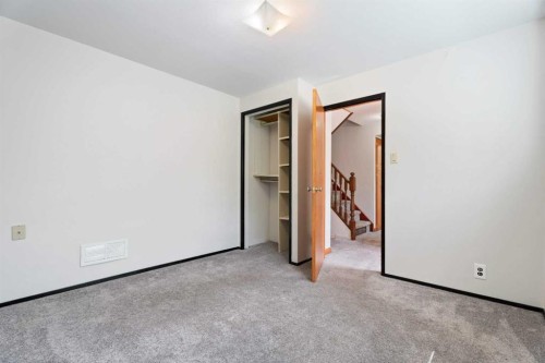 77 Winslow Crescent Sw, Calgary, AB 