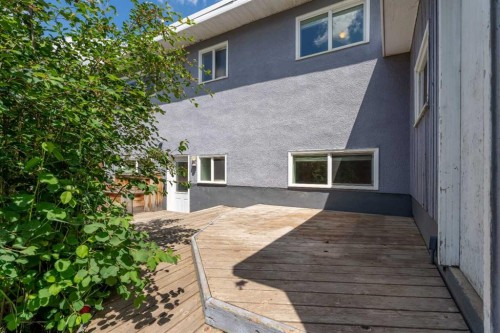 77 Winslow Crescent Sw, Calgary, AB 