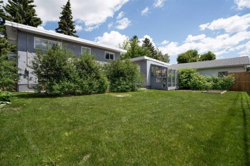 77 Winslow Crescent Sw, Calgary, AB 
