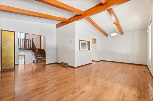 77 Winslow Crescent Sw, Calgary, AB 