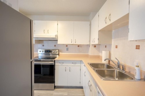 11-116 Silver Crest Drive Nw, Calgary, AB 