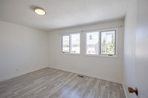 11-116 Silver Crest Drive Nw, Calgary, AB 