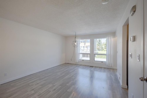 11-116 Silver Crest Drive Nw, Calgary, AB 