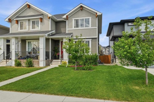 332 Lawthorn Way Se, Airdrie, AB - Outdoor With Facade
