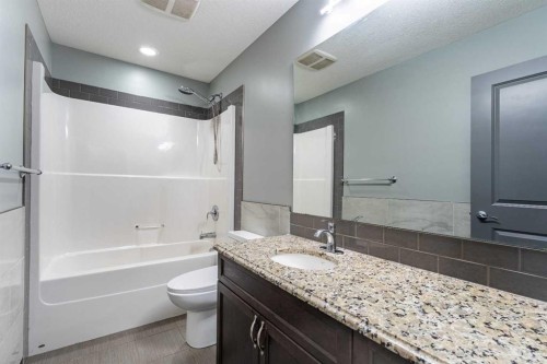136 Legacy Circle Se, Calgary, AB 