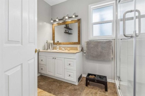 1418 18 Avenue, Didsbury, AB 