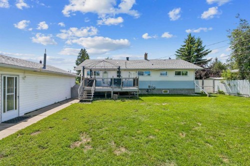 1418 18 Avenue, Didsbury, AB 