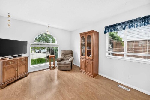57 San Diego Way Ne, Calgary, AB 