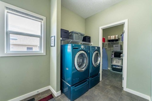 472 Sunset Link, Crossfield, AB 