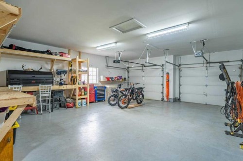472 Sunset Link, Crossfield, AB 