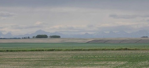 472 Sunset Link, Crossfield, AB 